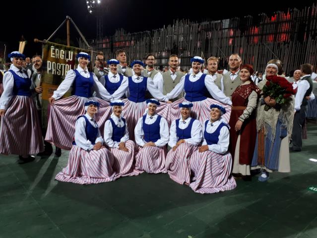 Pastalnieki